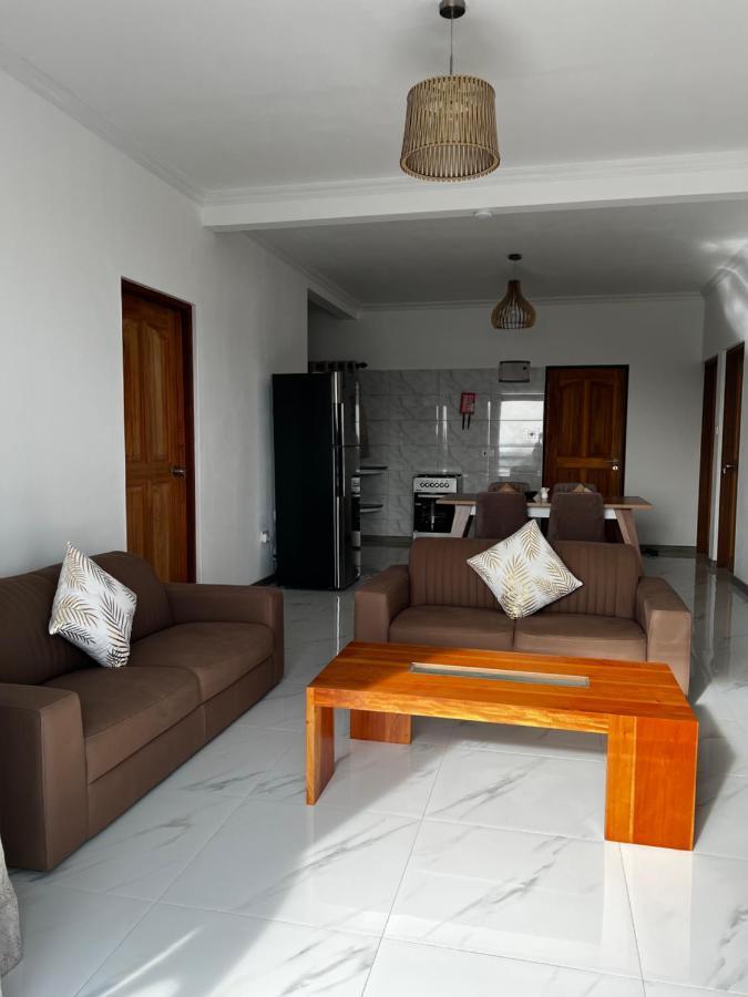 Western Ocean Breeze Self Catering Victoria Extérieur photo