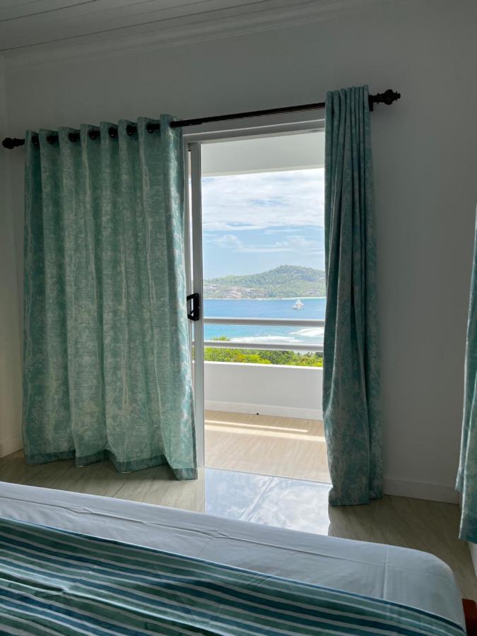 Western Ocean Breeze Self Catering Victoria Extérieur photo