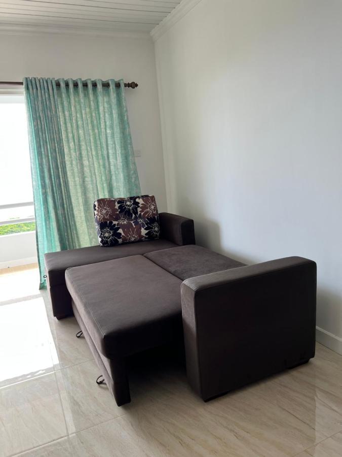 Western Ocean Breeze Self Catering Victoria Extérieur photo